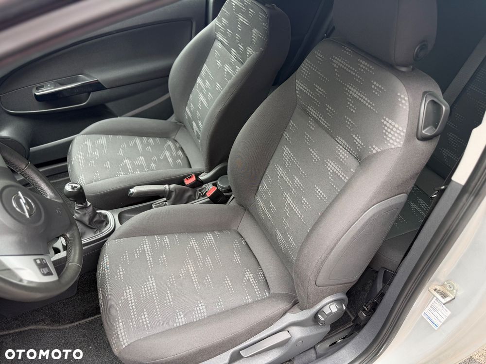 Opel Corsa 1.2 16V Color Edition - 18