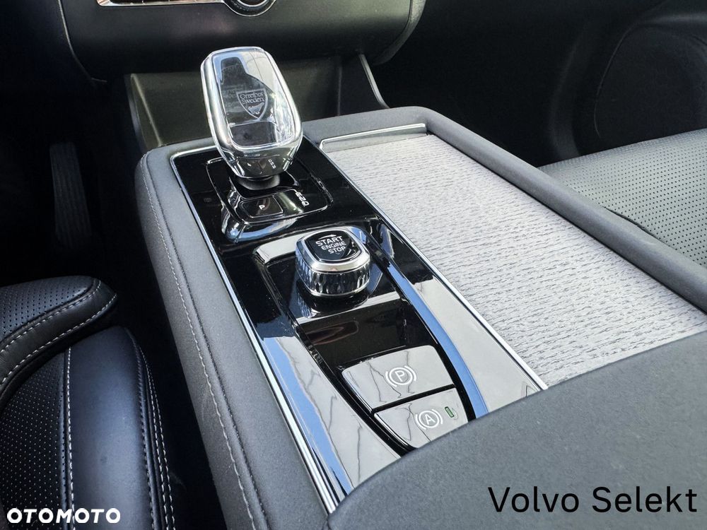 Volvo XC 90 - 26