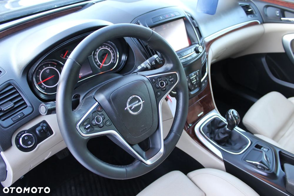 Opel Insignia 2.0 CDTI Sports Tourer ecoFLEXStart/Stop Business Edition - 13