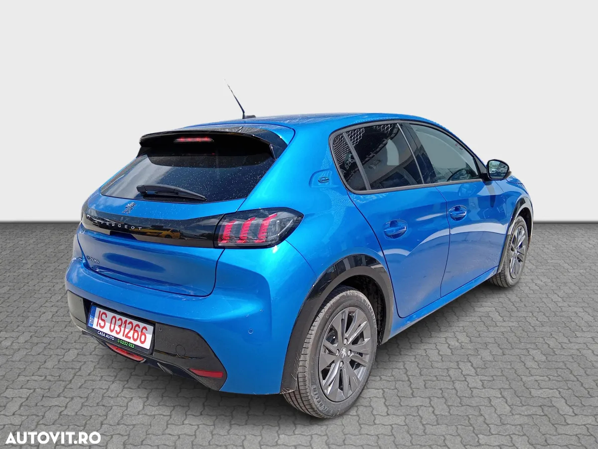 Peugeot 208 - 5