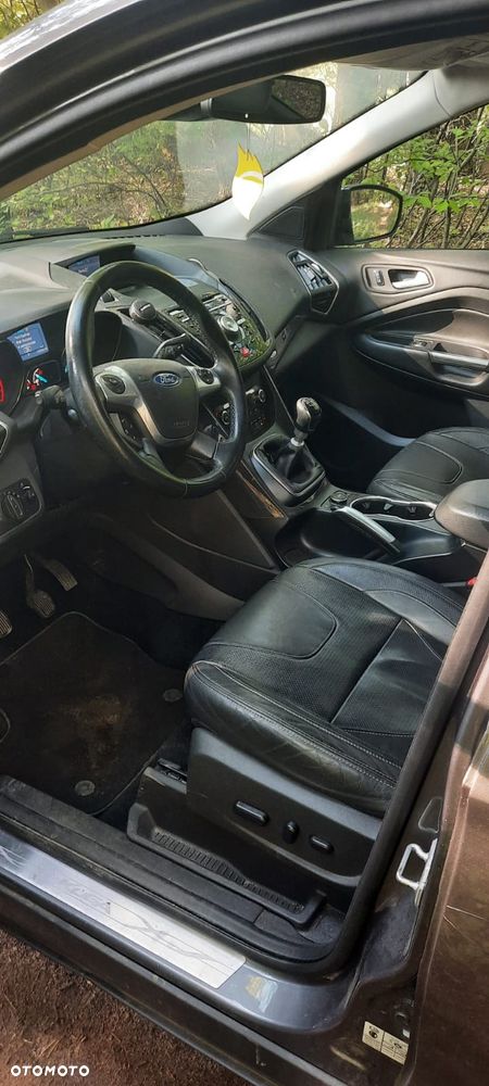 Ford Kuga - 11