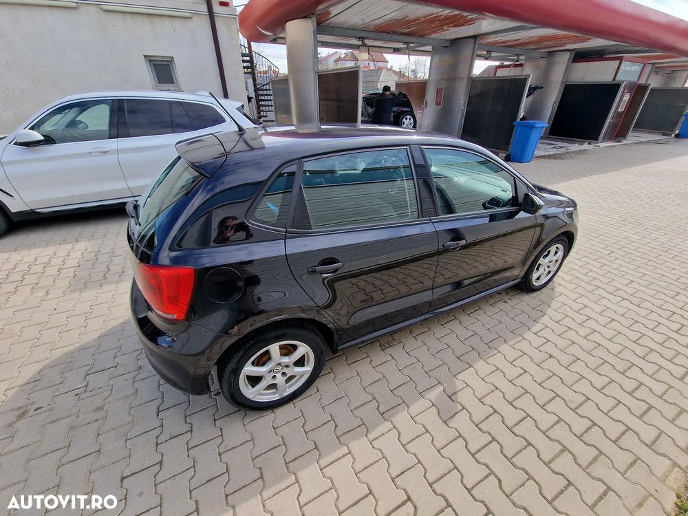 Volkswagen Polo - 7