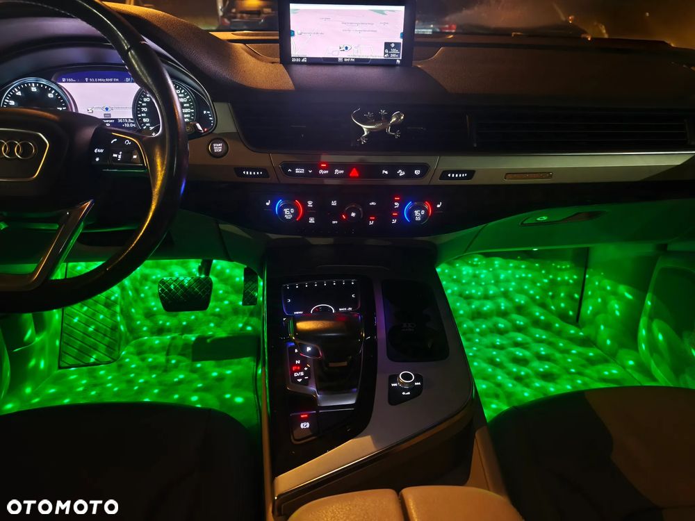 Audi Q7 3.0 TFSI Quattro Tiptr - 16