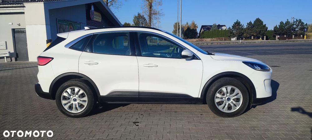 Ford Kuga - 9