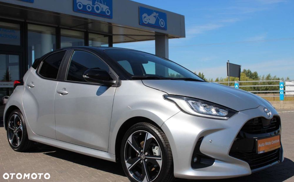 Toyota Yaris - 4