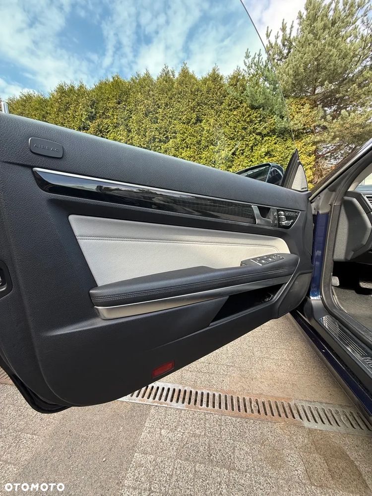 Mercedes-Benz Klasa E - 15