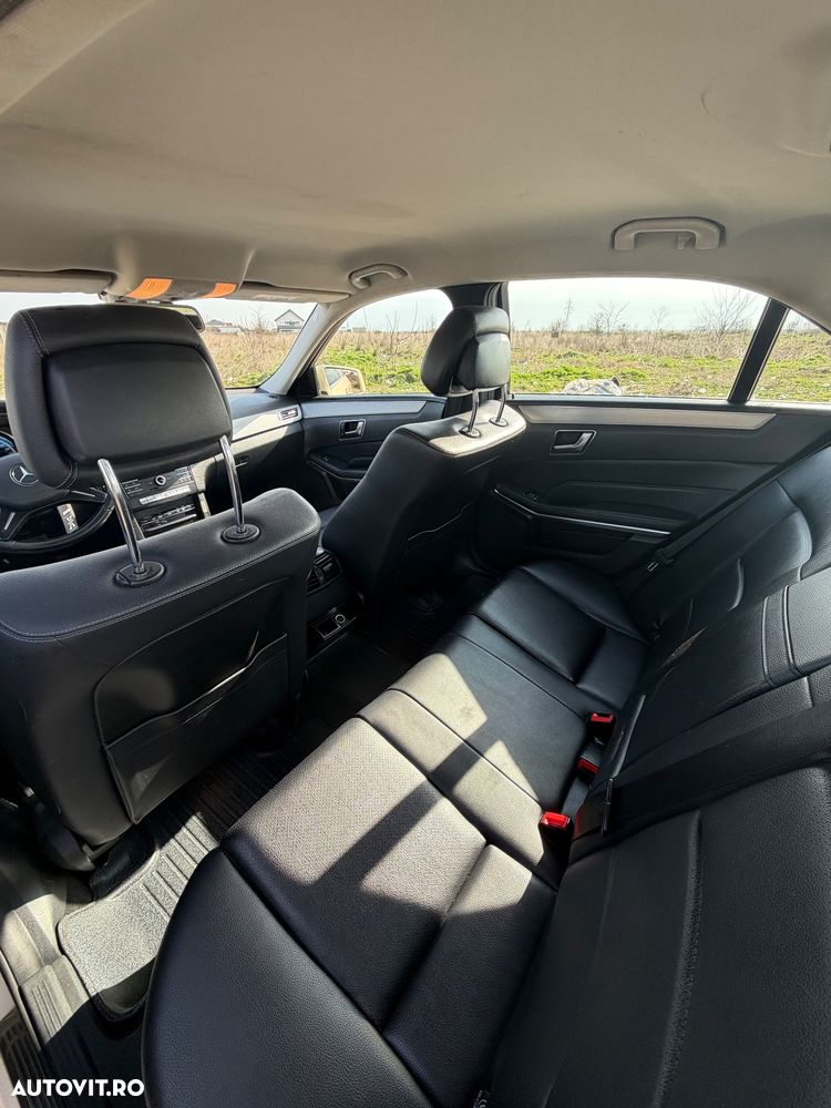 Mercedes-Benz E - 20