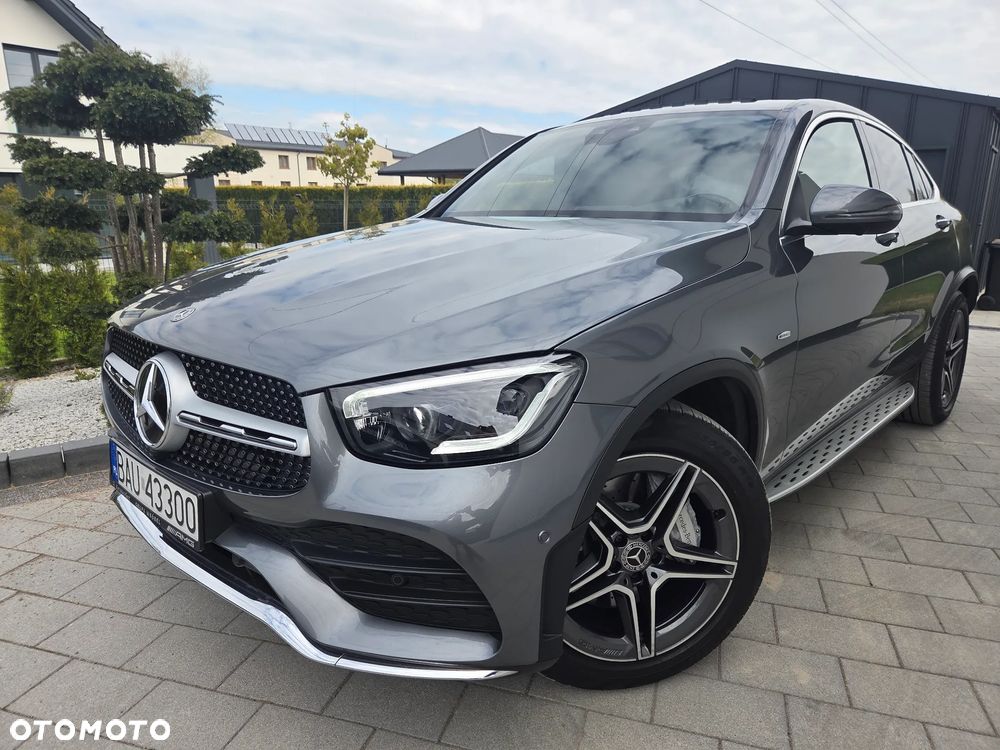 Mercedes-Benz GLC 200 4Matic 9G-TRONIC AMG Line Plus - 2