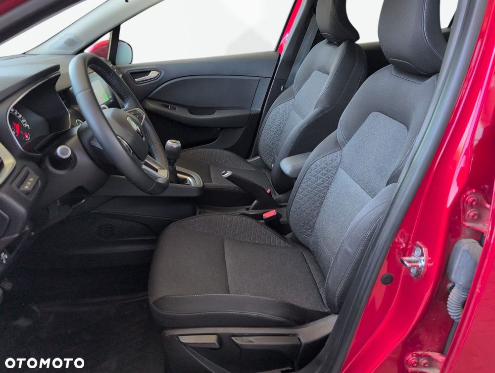 Renault Clio - 15