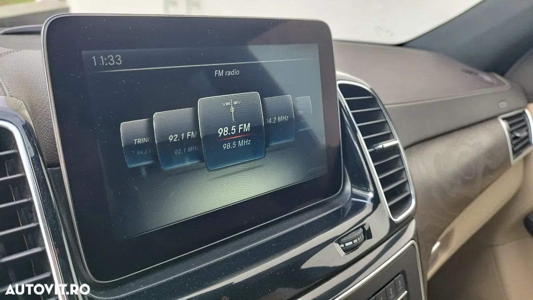 Mercedes-Benz GLE - 21