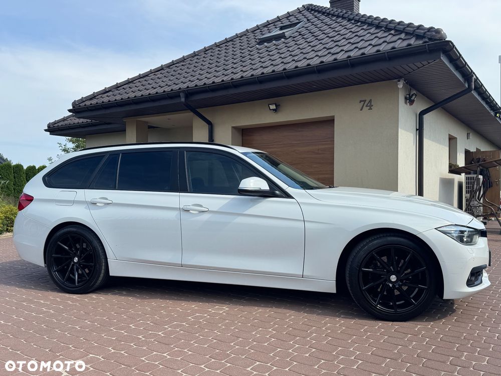 BMW Seria 3 318d - 13