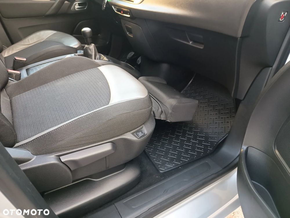 Citroën C4 Grand Picasso e-HDi 115 Exclusive - 30