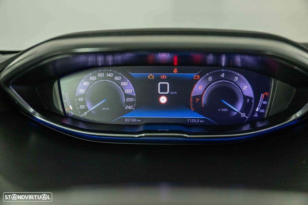 Peugeot 5008 1.2 PureTech Allure Pack - 33