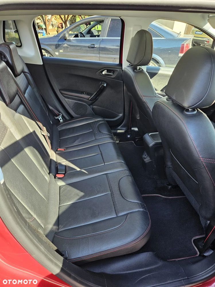 Peugeot 2008 PureTech 130 Stop&Start GT-Line Edition - 8