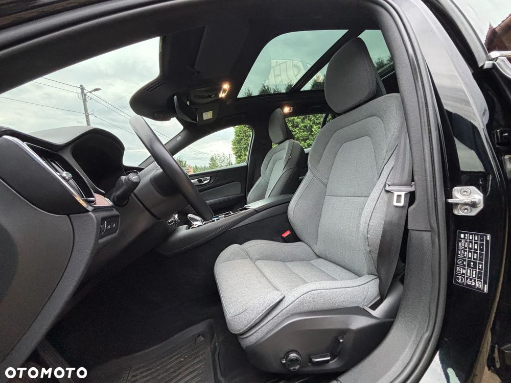 Volvo V60 T6 AWD Plug-In Hybrid Inscription - 10