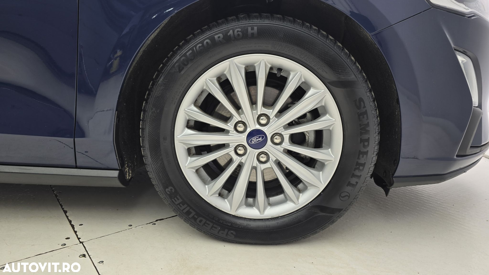 Ford Focus 1.5 EcoBlue Titanium - 23
