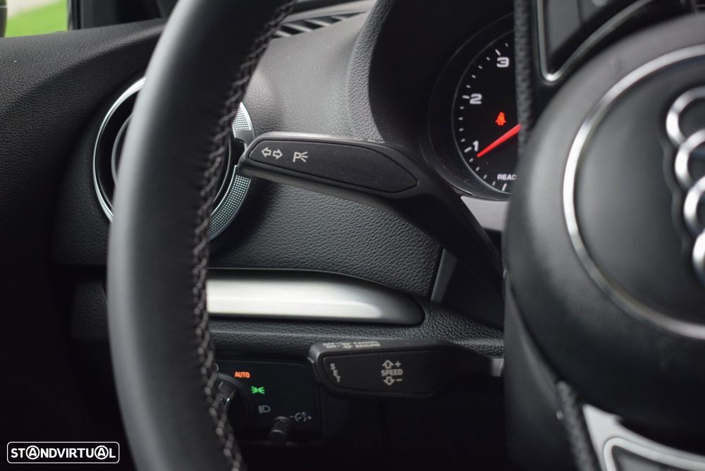 Audi A3 Sportback 1.6 TDI S-line - 25