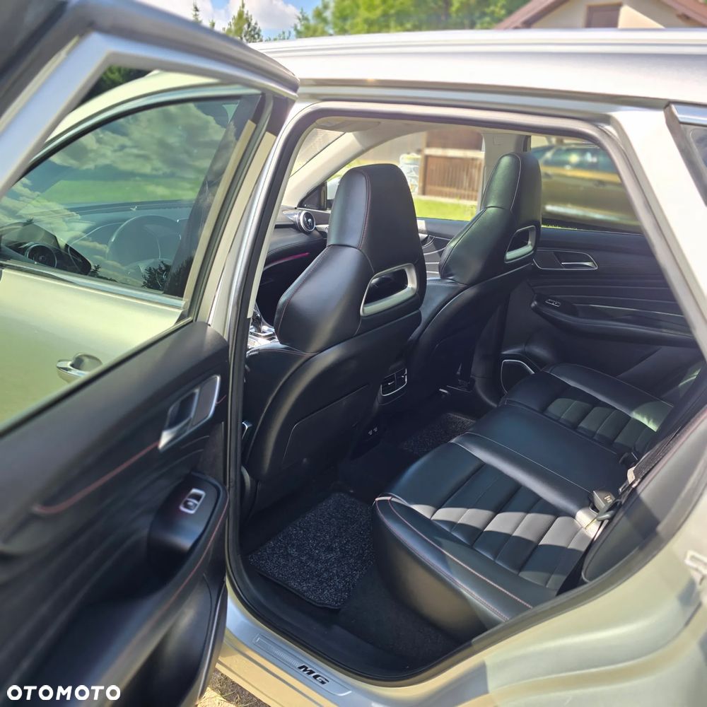 MG HS PHEV 1.5T-GDI Luxury - 14