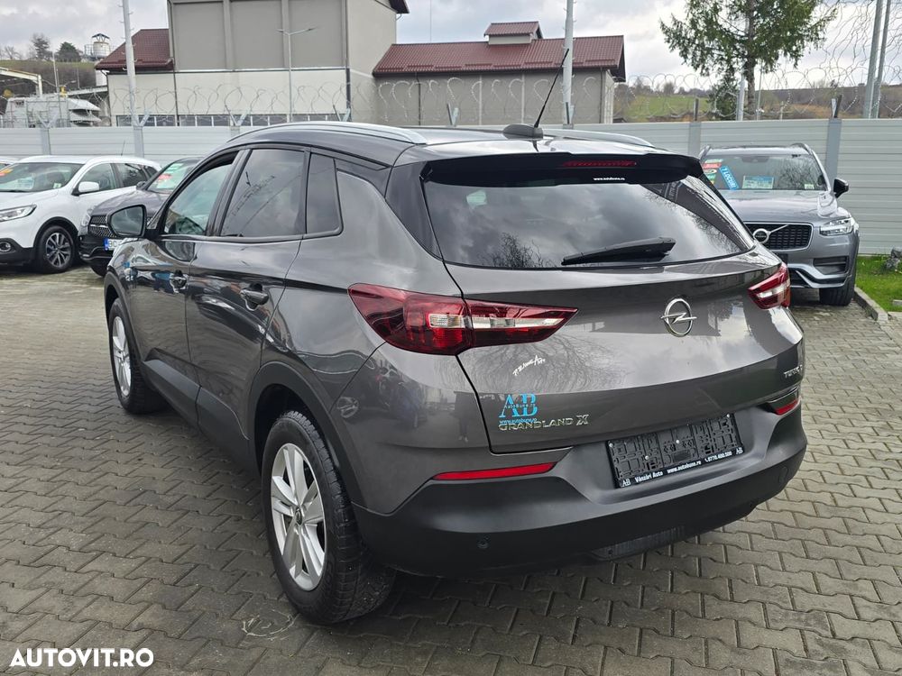 Opel Grandland X 1.6 START/STOP Enjoy - 4