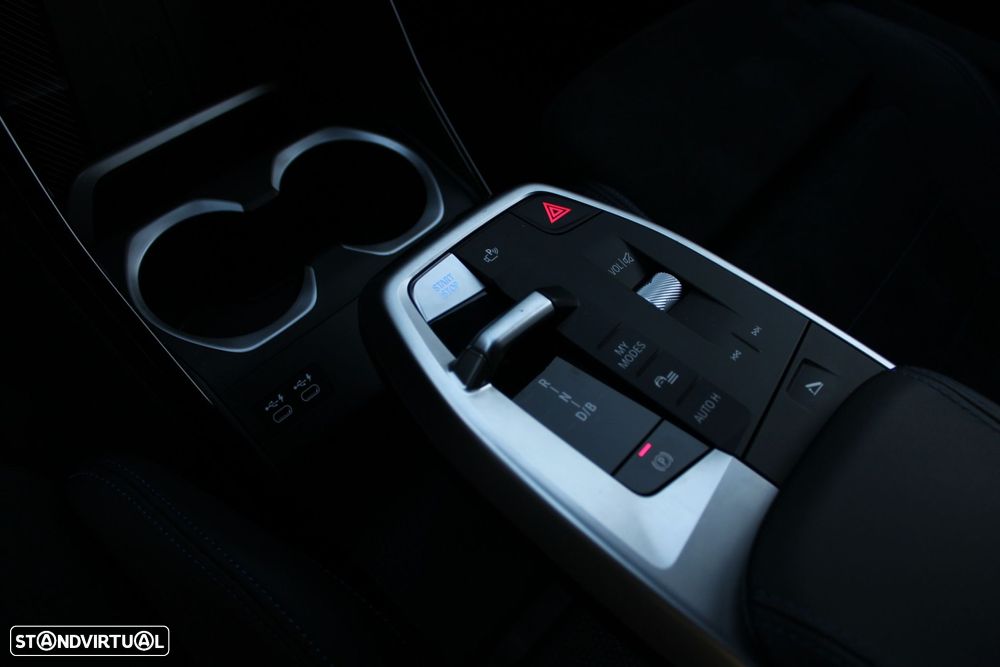 BMW iX2 xDrive30 Pack Desportivo M - 40