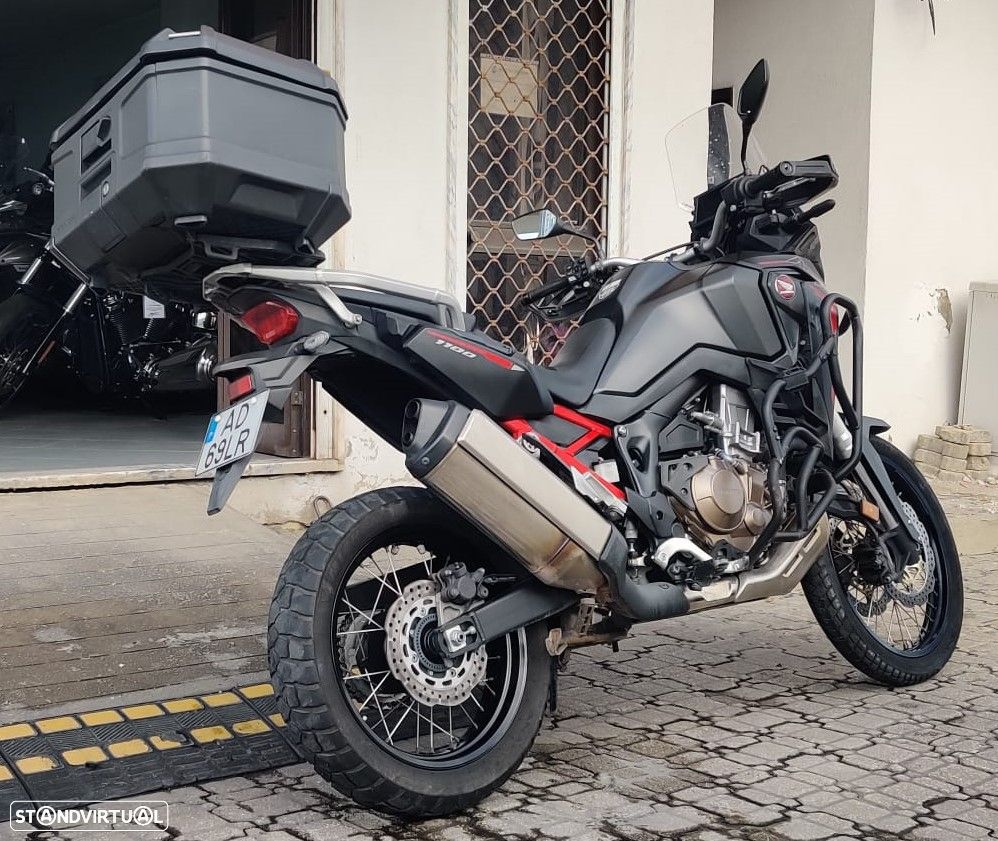 Honda Africa Twin 1100 - 8