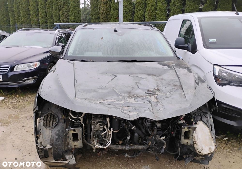 Volkswagen T-Roc - 17