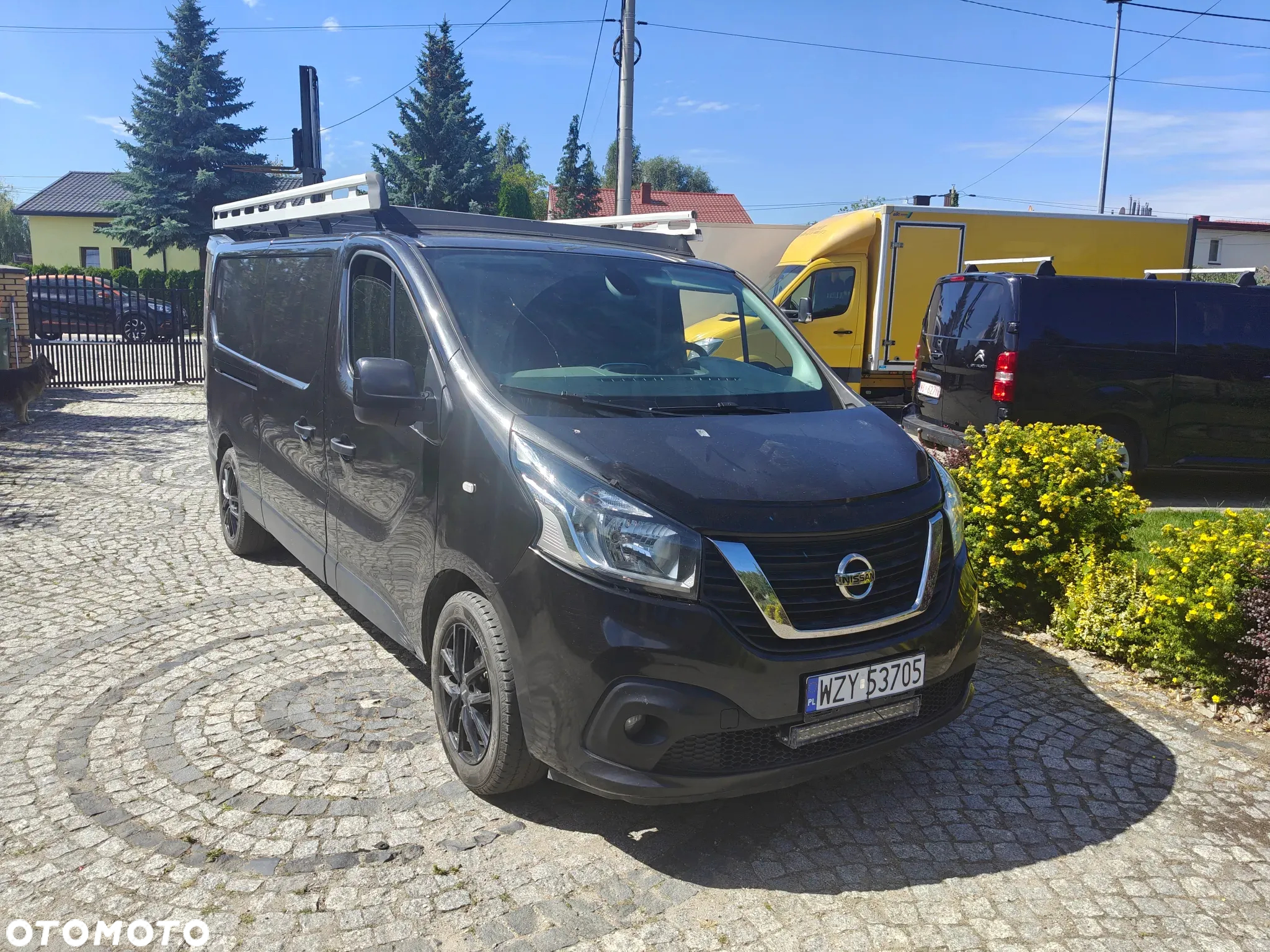 Nissan NV300 - 2