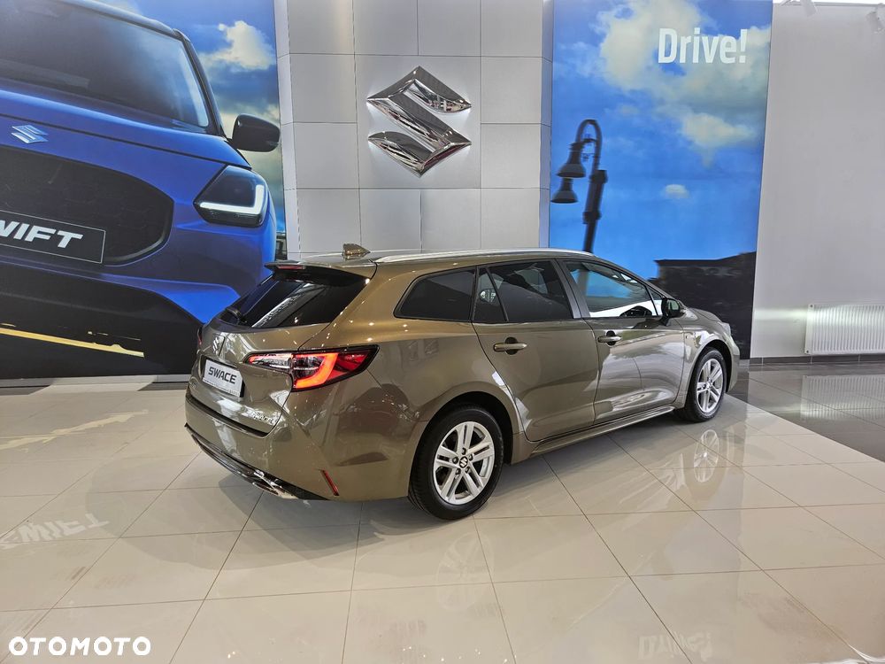 Suzuki Swace 1.8 Hybrid Premium Plus CVT - 3