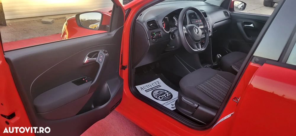 Volkswagen Polo - 17
