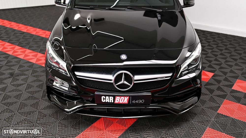 Mercedes-Benz CLA 45 AMG 4Matic Speedshift 7G-DCT Night Edition - 12