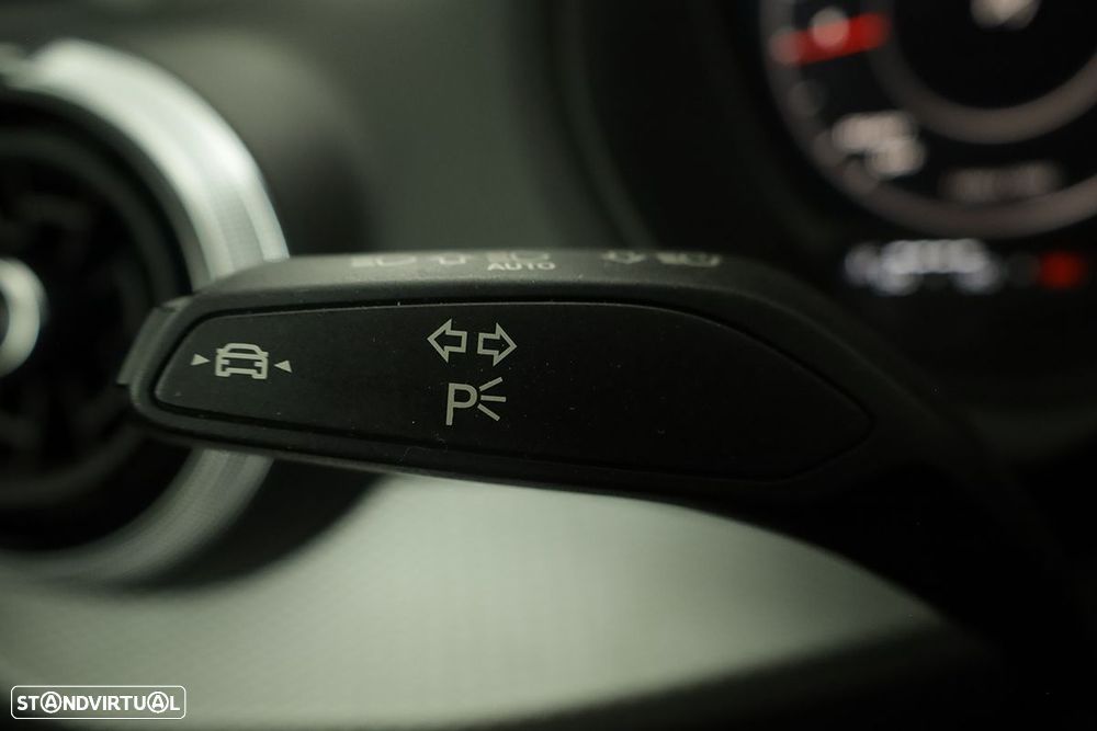 Audi Q2 30 TFSI Advanced - 16