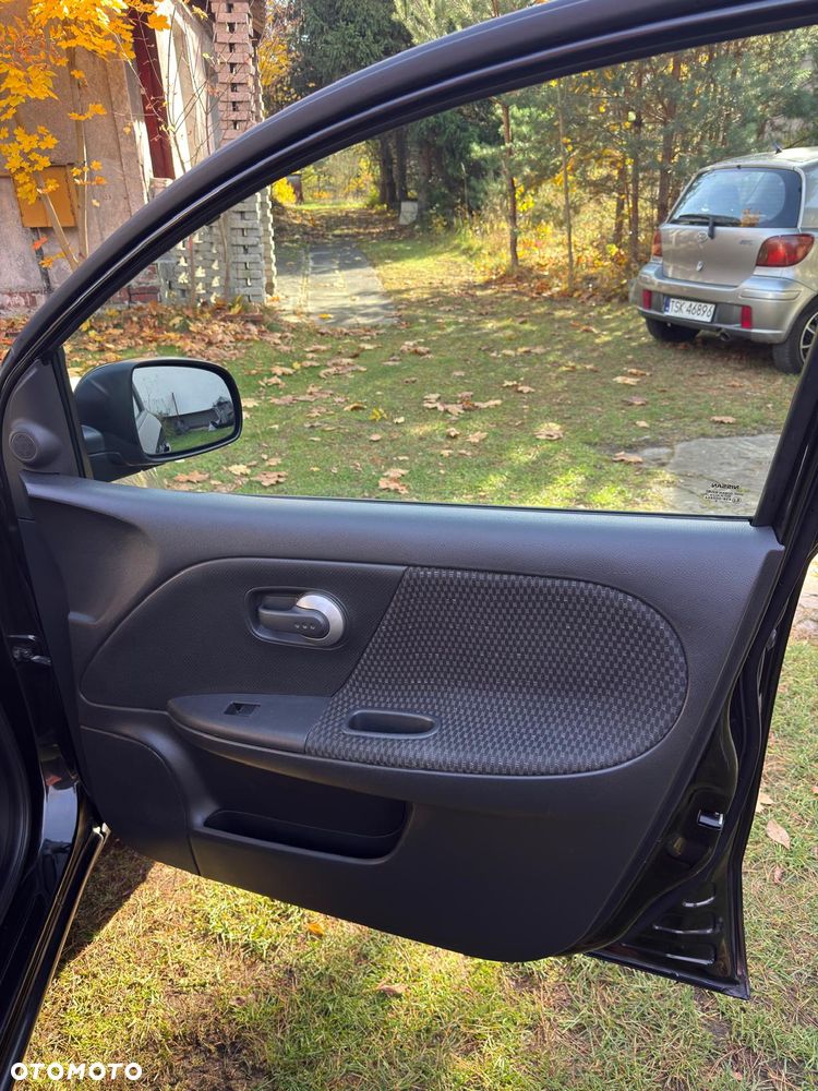 Nissan Note - 12