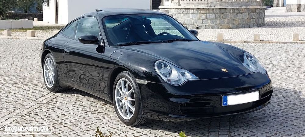 Porsche 911 (996) Carrera - 2