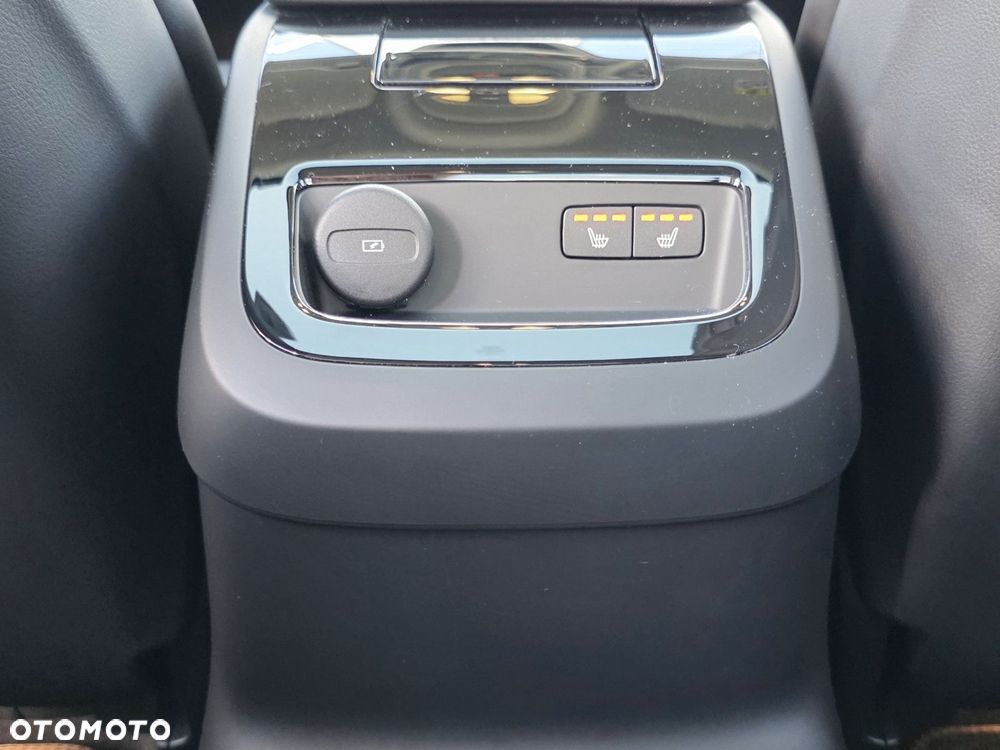 Volvo S90 - 36