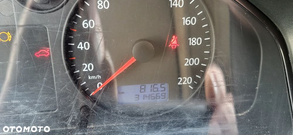 Volkswagen T5 - 10
