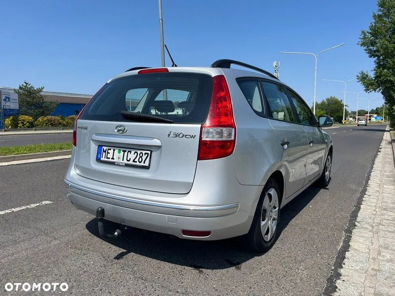Hyundai i30 1.4 Comfort - 3