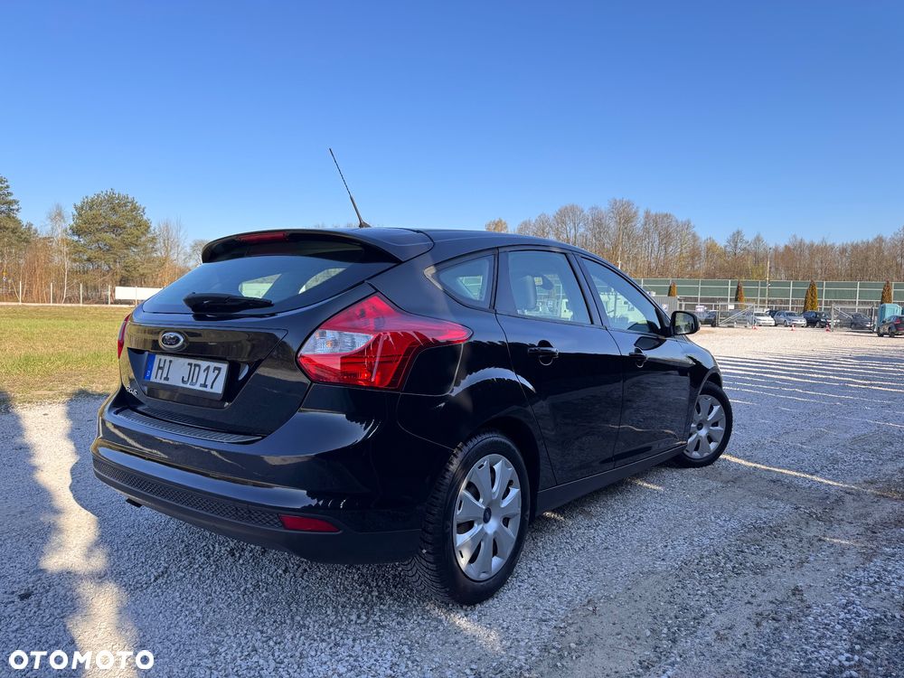 Ford Focus 1.6 TDCi DPF Start-Stopp-System Ambiente - 3