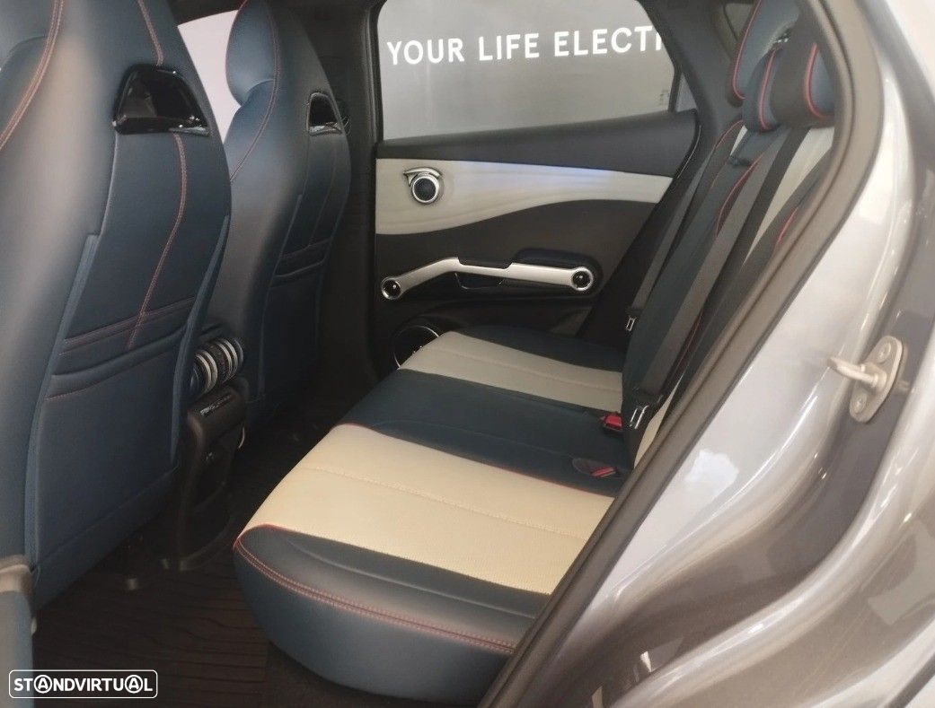 BYD Atto 3 60.48 kWh Comfort - 5