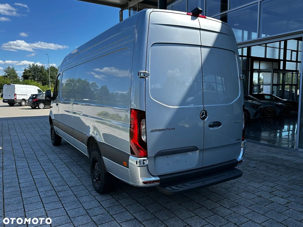 Mercedes-Benz Sprinter - 9