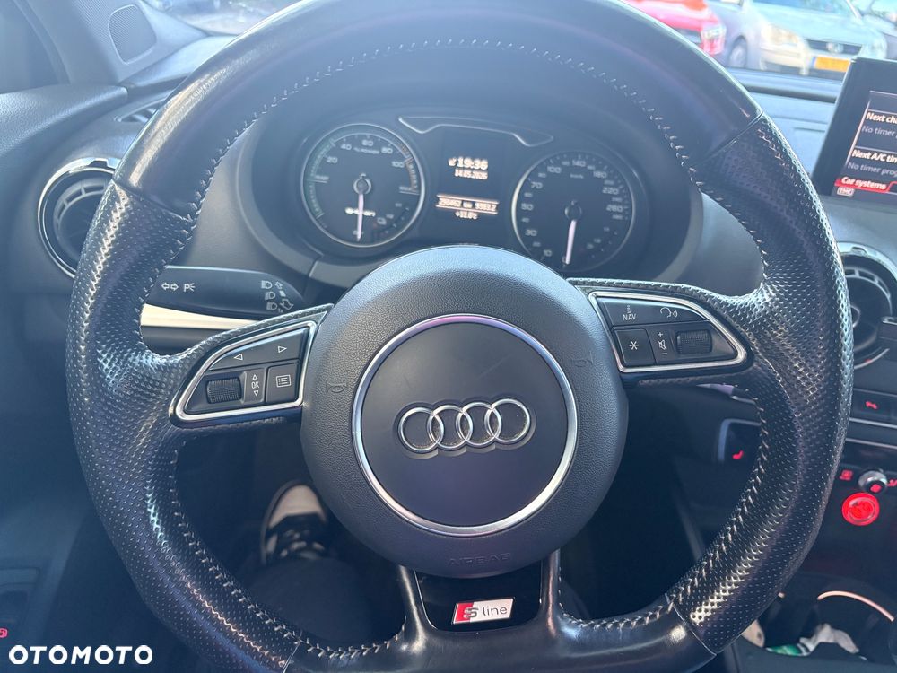 Audi A3 Sportback 1.4 TFSI E-tron Ambition e-S tronic - 8