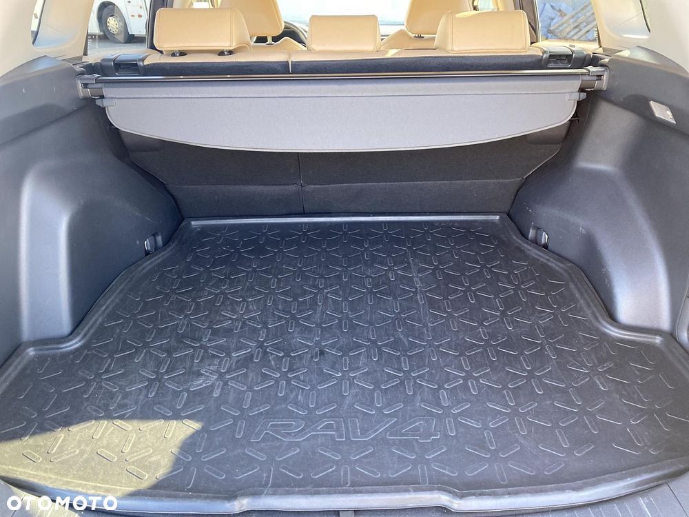 Toyota RAV4 2.5 Hybrid Executive 4x2 - 16