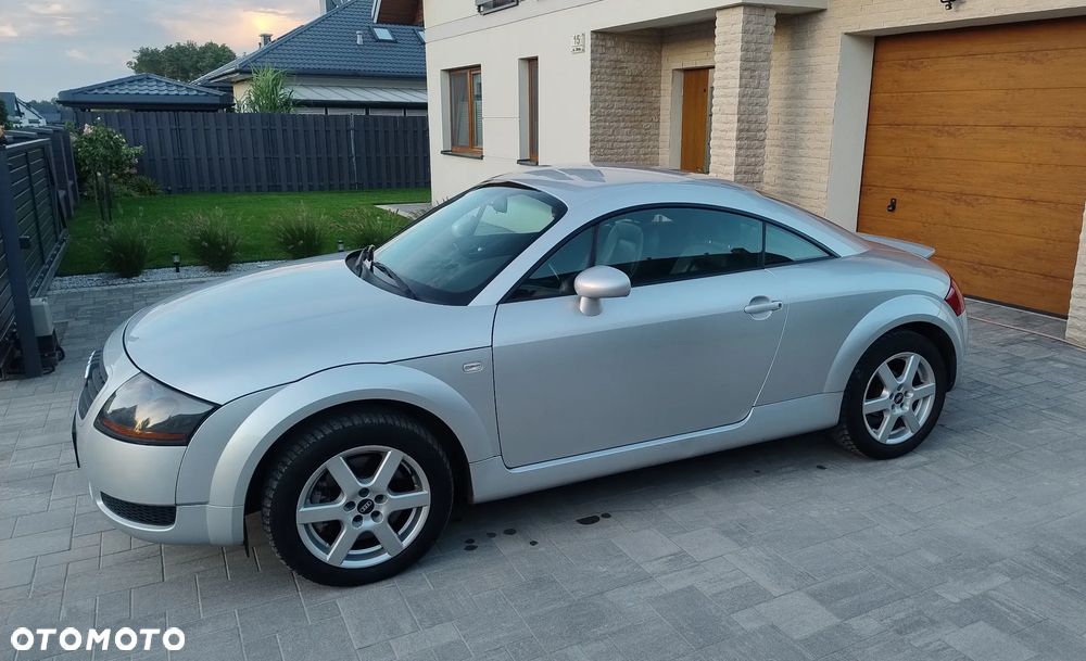 Audi TT Coupé 1.8T - 11
