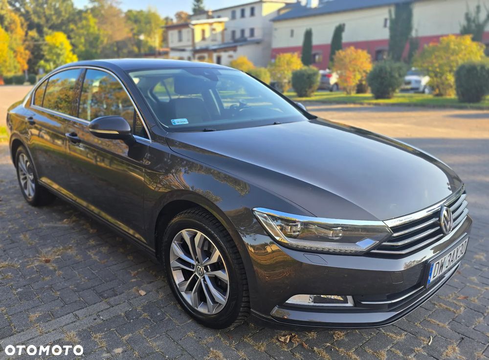 Volkswagen Passat 1.8 TSI BMT Highline - 8