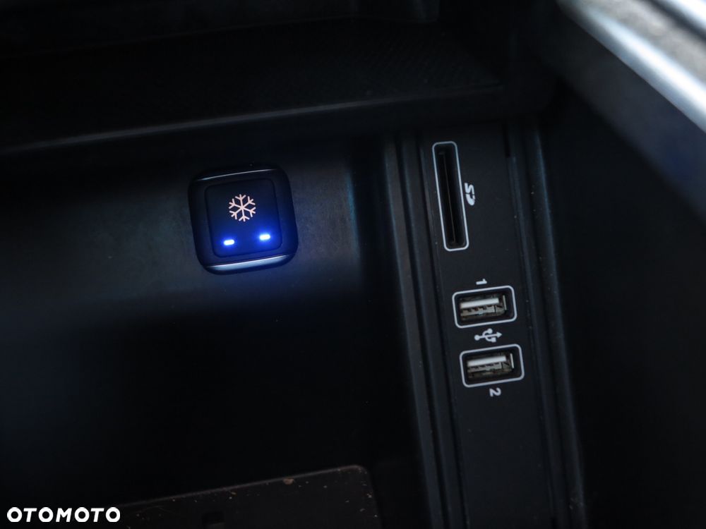 Mercedes-Benz Klasa V 250 d 4-Matic Exclusive 7G-Tronic - 33