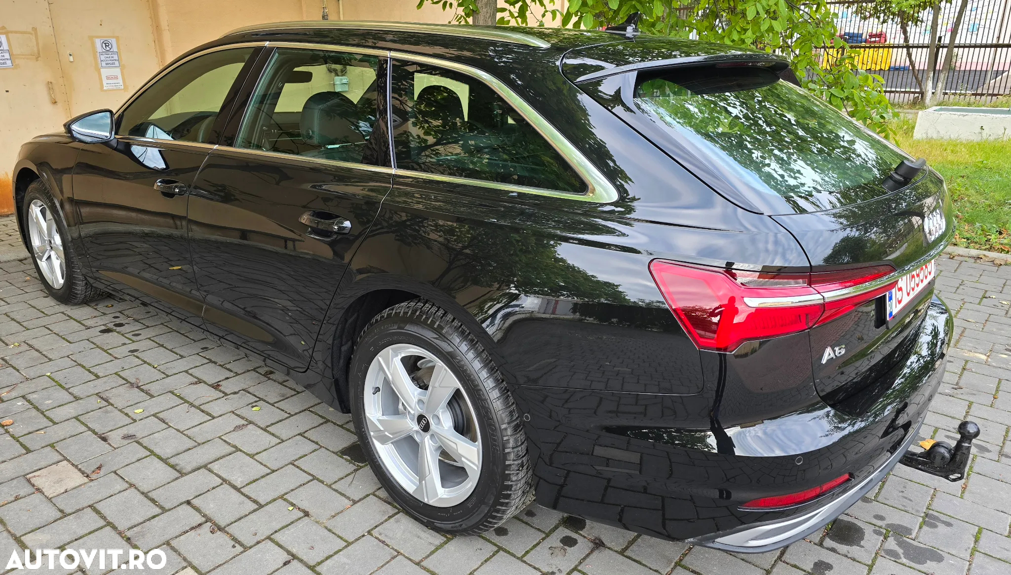 Audi A6 Avant 2.0 40 TDI S tronic Design - 6
