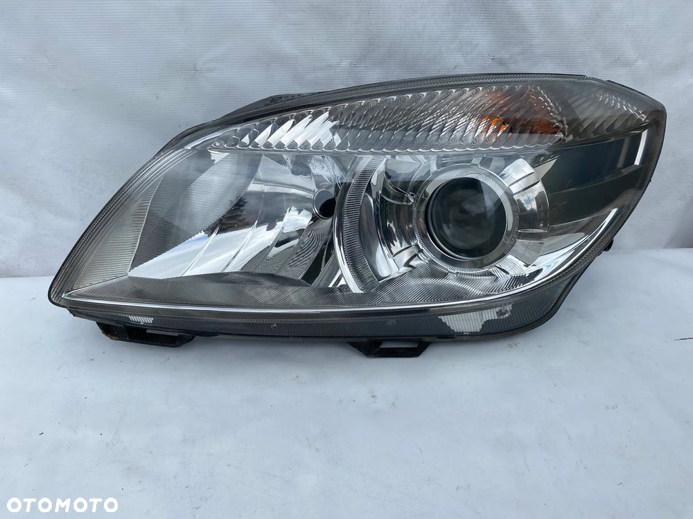lampa fabia II lift lewa eu cała - 1
