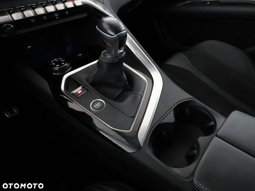 Peugeot 3008 1.2 PureTech GPF Crossway S&S - 31
