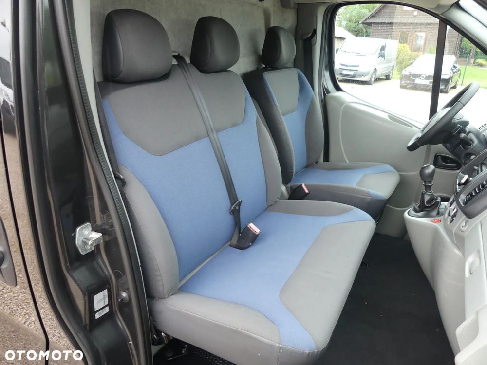 Renault TRAFIC - 22