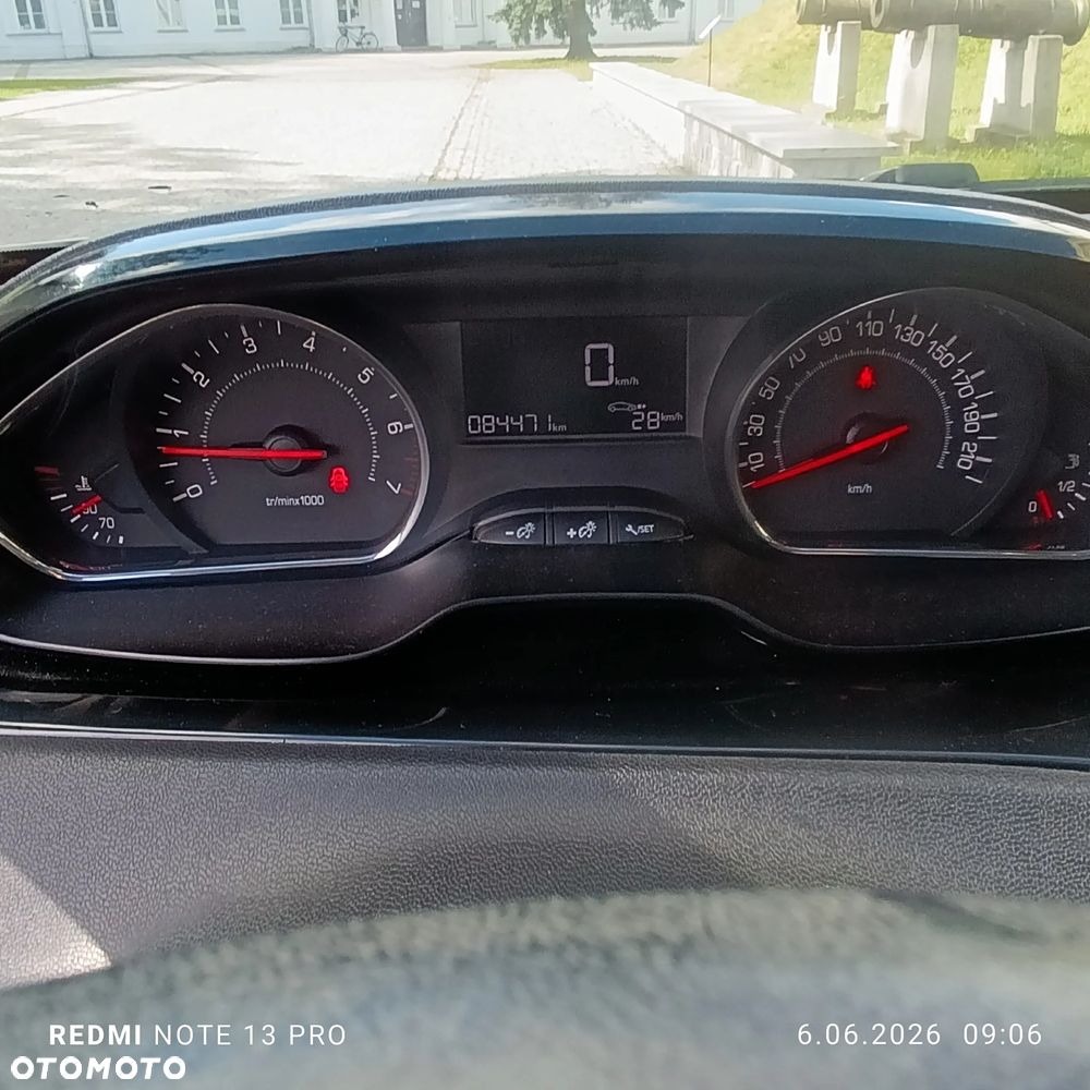 Peugeot 208 1.4 VTi Active - 13