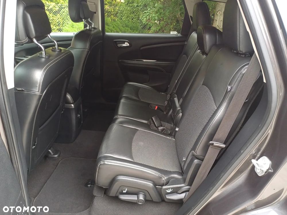 Dodge Journey - 14